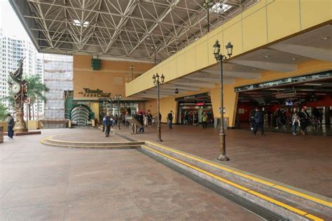 鴨脷洲outlet地址